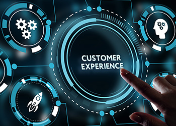 ESG Tourisme - Experience Client  Image digitalisée d'un doigt cliquant sur un bouton